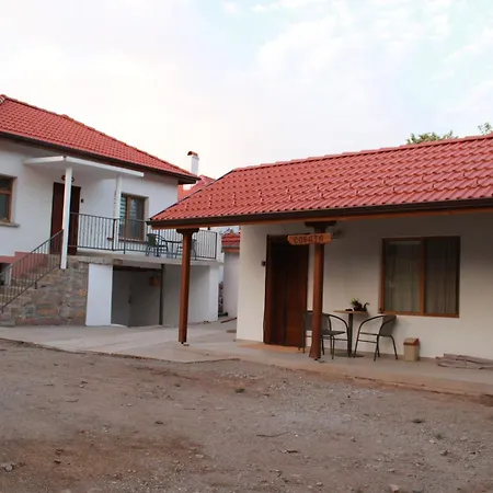 Feriehus ижата 2 *