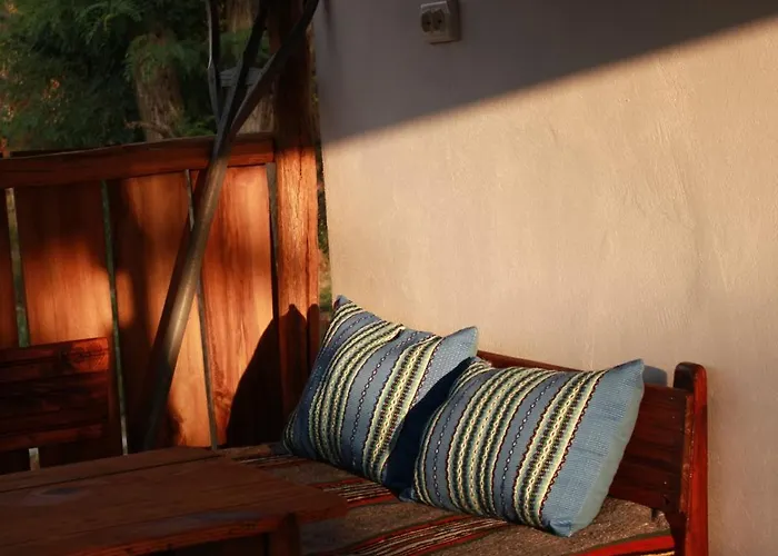 ижата 2 Tatil Evi