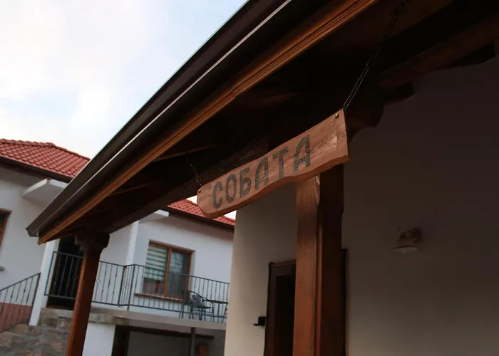 ижата 2 Tatil Evi *